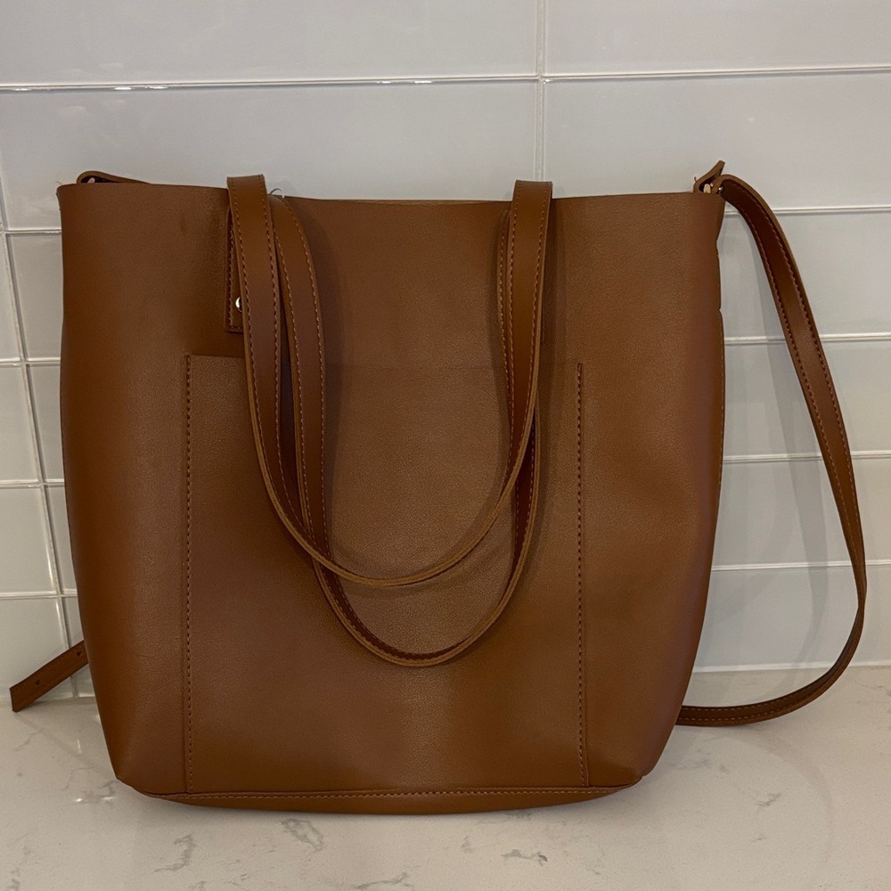 Henny + Lev Classic Tan Vegan Leather 2 in 1 Tote Bag with Front Pocket - Picture 2 of 9